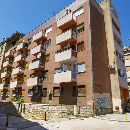 Rose Gold & With Balcony Maison d'hôtes 4*